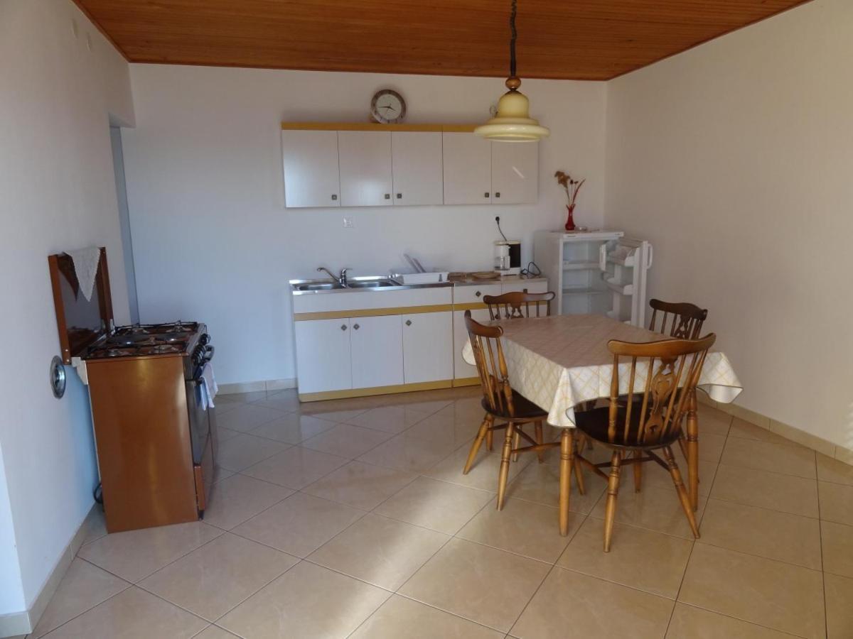 Marijanka Apartamento Sveti Juraj Exterior foto
